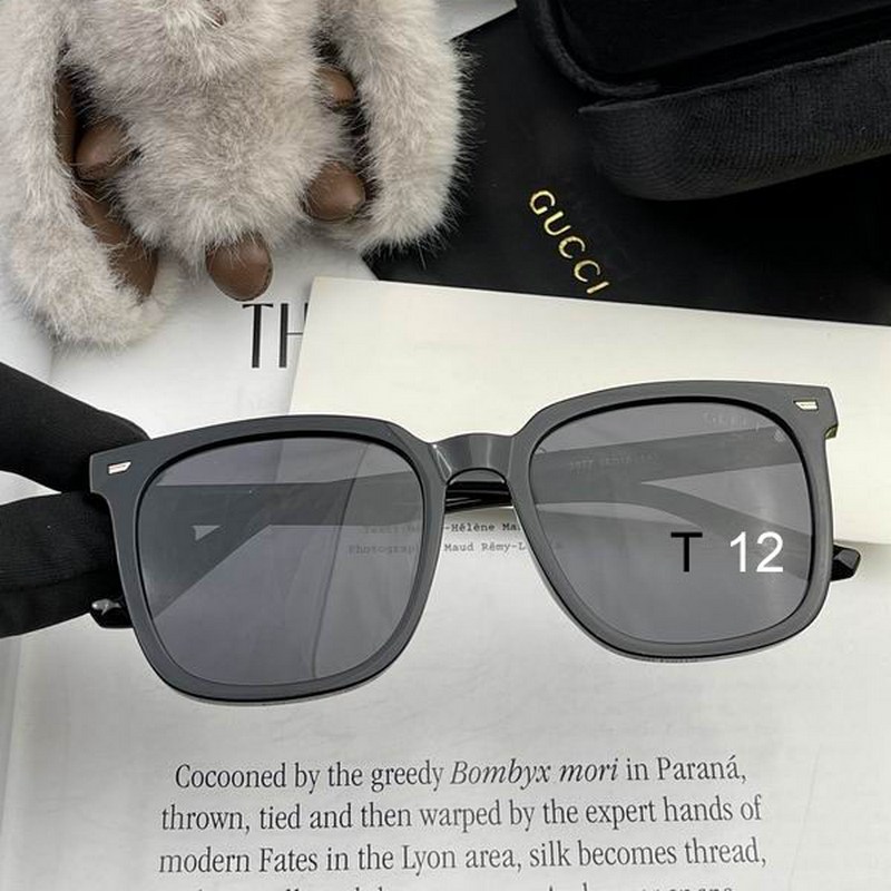 Gucci Sunglasses 400